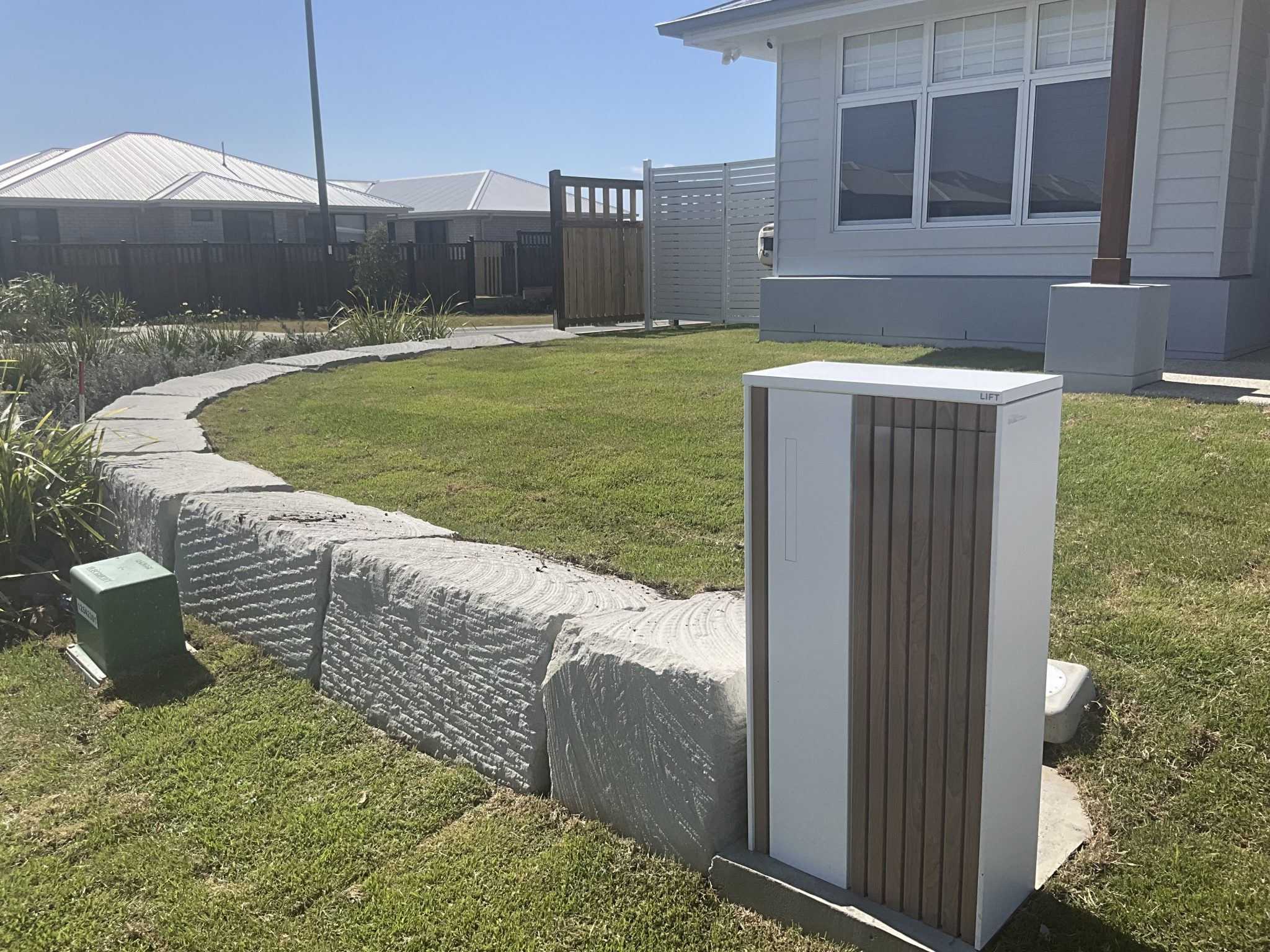 Retaining Wall Builders Scenic Rim QLD | RockSmith Construction